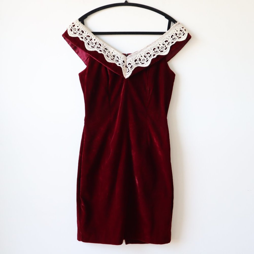 Vintage 80s Jessica McClintock Gunne Sax Velvet & Lace Party Dress